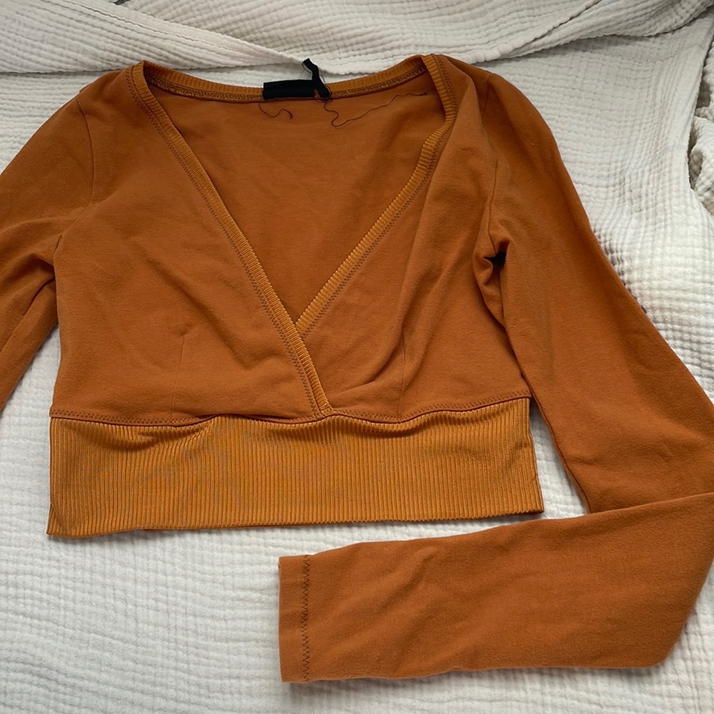 Cropped long sleeve